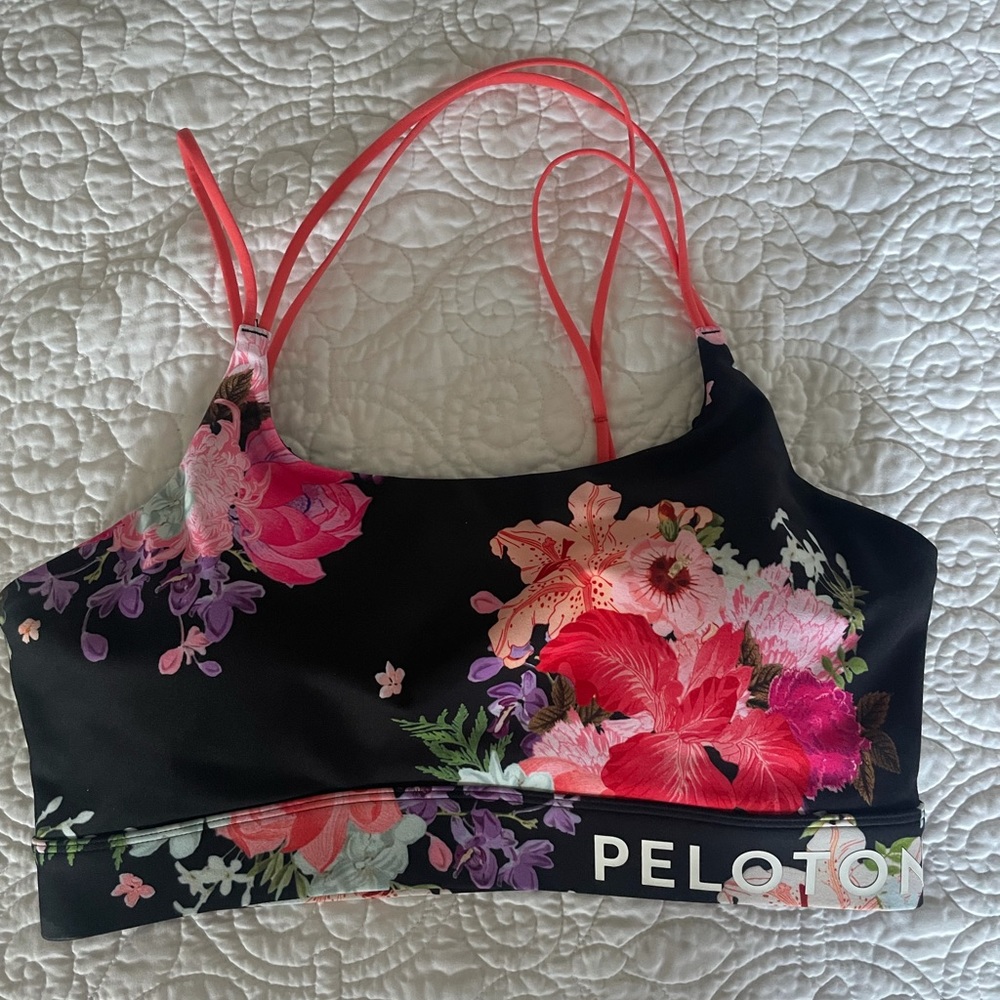 NWT Peloton Speed Up Bra Asian Heritage Floral L